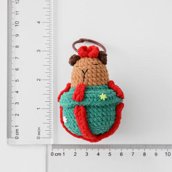 size of Pufferfish Kapibara knit keychain crochet keyring
